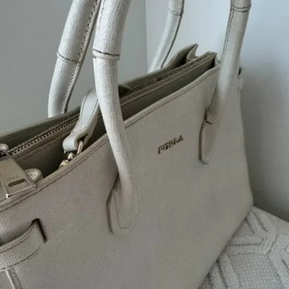Furla Tote Crossbody - Picture 9 of 9